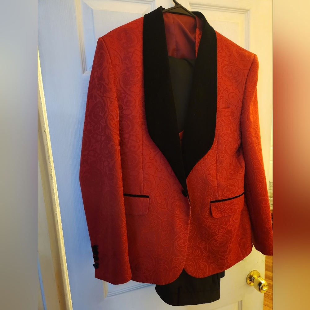 Red/Black Tuxedo